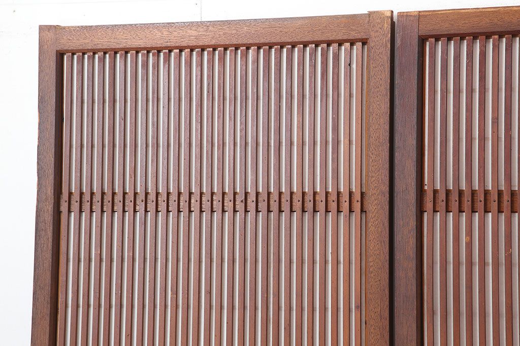 アンティーク建具　腰板ケヤキ材　細身の格子戸4枚セット(ガラス帯戸、引き戸)(R-037034)