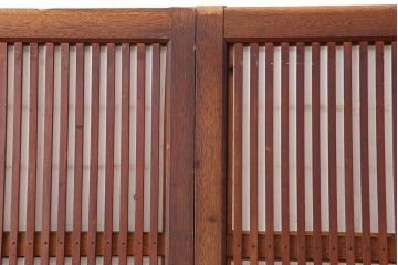 アンティーク建具　腰板ケヤキ材　細身の格子戸4枚セット(ガラス帯戸、引き戸)(R-037034)