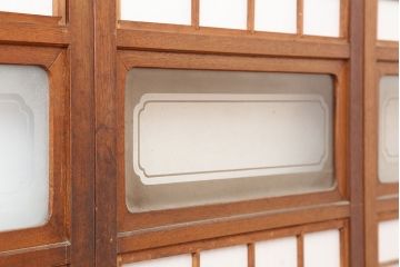 アンティーク建具　腰板ケヤキ材　細身の格子戸4枚セット(ガラス帯戸、引き戸)(R-037034)