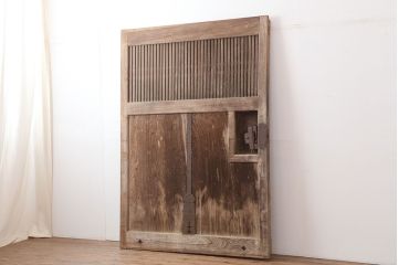 アンティーク建具　和製アンティーク　総ケヤキ材　風格漂う格子蔵戸(玄関戸、引き戸)(R-037035)