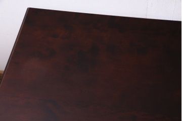 中古　神居民芸家具　西洋的なデザインが上品な4人掛けダイニングテーブル(食卓、机)(R-037037)