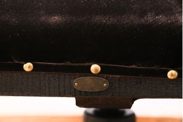 アンティーク家具　昭和初期　落ち着いた色合いのファブリックが素敵な回転チェア(回転椅子、ドクターチェア、アームチェア)(R-037046)