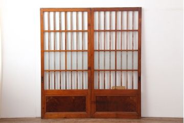 アンティーク建具　昭和初期　腰板ケヤキ材　和の雰囲気を演出するガラス戸2枚セット(引き戸、建具、玄関戸)(R-037048)