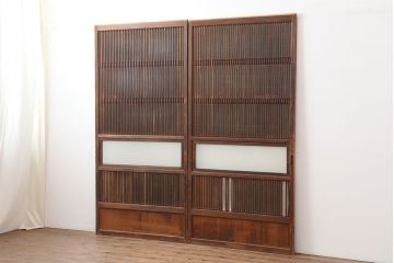 アンティーク建具　昭和初期　裏障子付き!　上質な和の空間づくりにおすすめの格子戸2枚セット(引き戸、建具)(R-037049)
