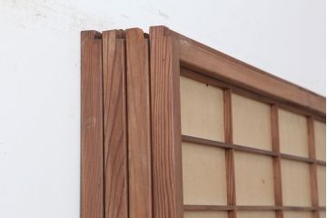 アンティーク建具　昭和初期　摺り上げ　　腰板杉材　うずら杢　風情あるインテリアにおすすめな雪見障子戸4枚セット(建具、擦り上げ障子戸、擦上障子戸、引き戸)(R-037052)