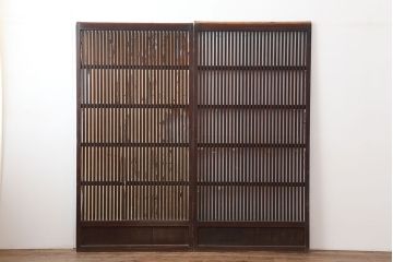 アンティーク建具　大正昭和初期　縦桟が品のある雰囲気を醸し出す格子戸2枚セット(建具、引き戸)(R-037060)