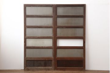 アンティーク建具　腰板ケヤキ材　裏ガラス入り　上手物!和モダンスタイルにおすすめな格子戸2枚セット(ガラス帯戸、建具、引き戸)(R-037061)