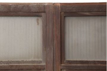 アンティーク建具　腰板ケヤキ材　裏ガラス入り　上手物!和モダンスタイルにおすすめな格子戸2枚セット(ガラス帯戸、建具、引き戸)(R-037061)
