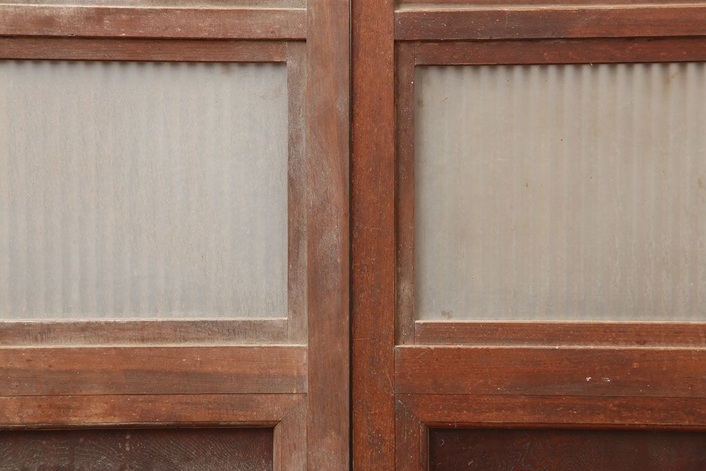 アンティーク建具　腰板ケヤキ材　裏ガラス入り　上手物!和モダンスタイルにおすすめな格子戸2枚セット(ガラス帯戸、建具、引き戸)(R-037061)