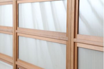 アンティーク建具　裏ガラス入り　和空間を盛り上げる上手物の格子戸4枚セット(ガラス帯戸、建具、引き戸)(R-037071)