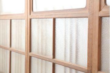 アンティーク建具　昭和初期　腰板ケヤキ材　上手物!レトロな雰囲気漂うガラス戸3枚セット(建具、引き戸)(R-037076)