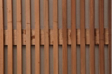 アンティーク建具　昭和初期　腰板ケヤキ材　裏障子付き　上手物!和の雰囲気を高める格子戸3枚セット(ガラス帯戸、建具、引き戸)(R-037078)
