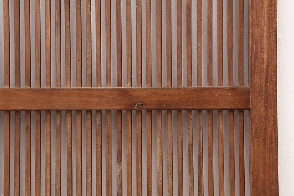 アンティーク建具　腰板ケヤキ材　上質な和の空間づくりにおすすめな格子戸2枚セット(建具、引き戸)(R-037080)