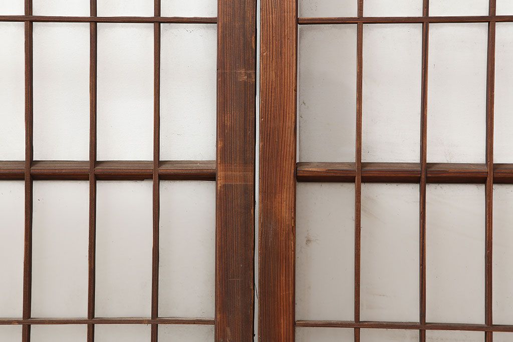アンティーク建具　和製アンティーク　昭和初期　シンプルさが魅力の引き戸2枚セット　(R-037110)