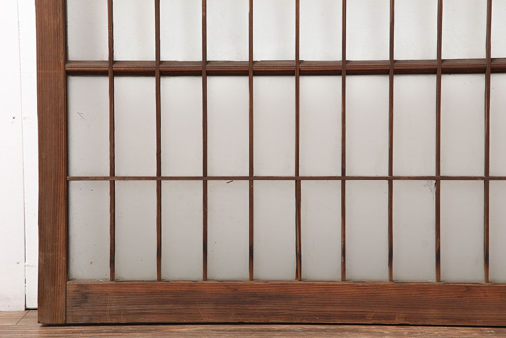 アンティーク建具　和製アンティーク　昭和初期　シンプルさが魅力の引き戸2枚セット　(R-037110)