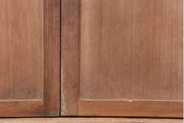 アンティーク建具　和製アンティーク　明治大正期　杉材一枚板のシンプルな板戸2枚セット(帯戸、建具、引き戸)(R-037112)