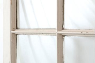 アンティーク建具　フランスアンティーク　ガラス入り　素朴な風合いのホワイトペイントが素敵な木製ドア(扉、建具)(R-037119)