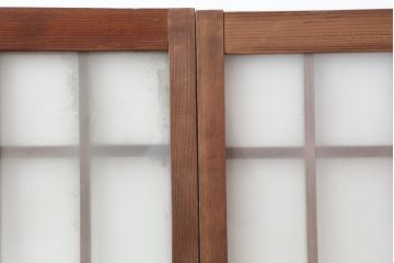 レトロ建具　昭和レトロ　昭和初期　懐かしい雰囲気のガラス戸2枚セット(窓、引き戸)(R-037123)