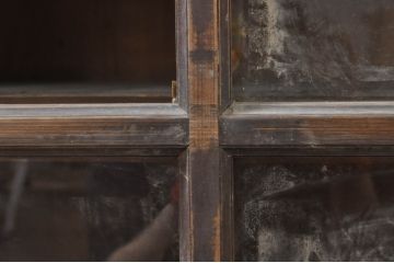 アンティーク家具　和製アンティーク　関西系　ガラス引き戸のサイドボード(食器棚、収納棚)(R-037132)
