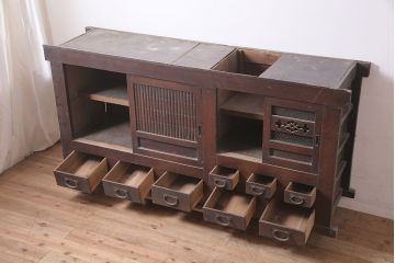 アンティーク家具　明治大正期　丸桟引き戸の六尺水屋箪笥サイドボード(テレビ台、収納棚)(R-037152)
