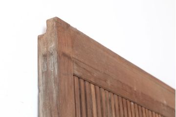 アンティーク建具　和製アンティーク　総ケヤキ材　風格漂う格子蔵戸(玄関戸、引き戸)(R-037160)