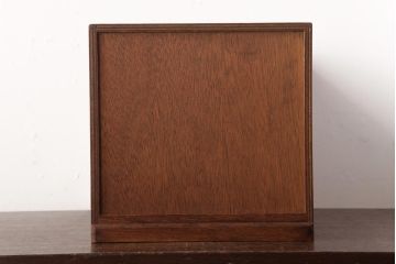 昭和レトロ家具　ナラ材　ネームプレート付き卓上サイズの小引き出し(小物収納)(R-037170)