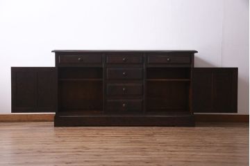 中古　北海道民芸家具　リメイク　天然御影石　淡いピンクのタイルトップがお洒落なサイドボード(カウンター、収納棚)(R-037172)