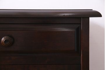 中古　北海道民芸家具　リメイク　天然御影石　淡いピンクのタイルトップがお洒落なサイドボード(カウンター、収納棚)(R-037172)