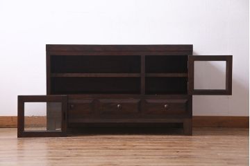 リメイク家具　松本民芸　シックな佇まいが魅力的な脚付きローボード(テレビ台、リビングボード)(R-037178)