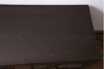 リメイク家具　松本民芸　シックな佇まいが魅力的な脚付きローボード(テレビ台、リビングボード)(R-037178)