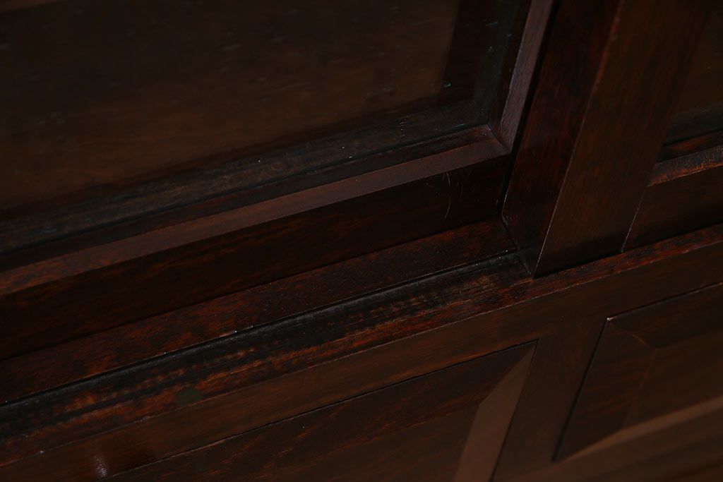 リメイク家具　松本民芸　シックな佇まいが魅力的な脚付きローボード(テレビ台、リビングボード)(R-037178)