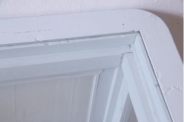 アンティーク家具　ペイント家具　フレンチグレーが可愛らしいガラスケース(ショーケース、陳列棚、飾り棚)