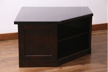 中古　北海道民芸家具　シックな雰囲気が素敵なコーナーボード(テレビ台、ローボード)