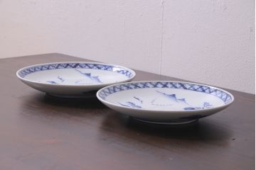 アンティーク雑貨　明治期　山水図　九谷　8寸染付皿2枚セット(和食器)(R-037197)