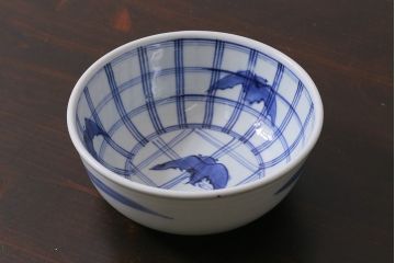 アンティーク雑貨　江戸期　伊万里　コウモリ(蝙蝠)図柄　深鉢(皿、和食器)(R-037222)