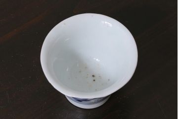 アンティーク雑貨　古民具・骨董　江戸期　広東形　古伊万里　染付蕎麦猪口(R-037223)