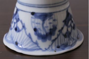 アンティーク雑貨　古民具・骨董　江戸期　広東形　古伊万里　染付蕎麦猪口(R-037223)
