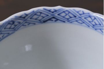 アンティーク雑貨　古民具・骨董　江戸後期　古伊万里　蛸唐草　角福　蕎麦猪口2個セット(R-037227)