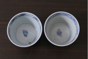 アンティーク雑貨　江戸後期　古伊万里　幾何学蕎麦猪口2個セット(和食器)(R-037232)