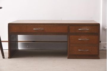 アンティーク家具　昭和中期　シルバーの取っ手がお洒落なレトロな佇まいの文机(座机、ローテーブル、片袖机)(R-037234)