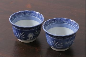 アンティーク雑貨　江戸期　古伊万里　染付　湯呑2客セット(向付、蕎麦猪口)(R-037236)
