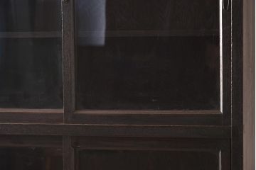 アンティーク家具　和製アンティーク　ノスタルジックな雰囲気漂う食器棚(ガラス戸棚、キャビネット、収納棚)(R-037257)