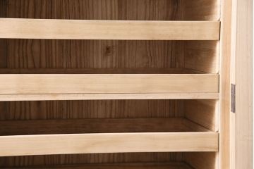 アンティーク家具　あたたかな和の空間を演出する柔らか木肌の衣装タンス(和タンス、箪笥、桐箪笥、桐たんす)(R-037267)