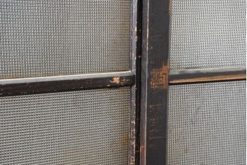 アンティーク家具　収納力抜群　16杯の引き出しが付いたガラス戸棚(収納棚)(R-037286)