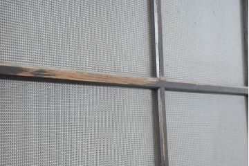 アンティーク家具　収納力抜群　16杯の引き出しが付いたガラス戸棚(収納棚)(R-037286)