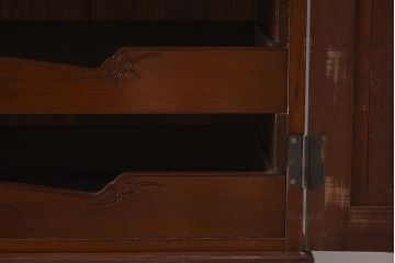 アンティーク家具　上手物!　楠(クスノキ)材　大正ロマンな衣装盆付き和タンス(衣装箪笥、チェスト、着物箪笥、収納箪笥)(R-037287)