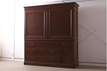 アンティーク家具　上手物!　楠(クスノキ)材　大正ロマンな衣装盆付き和タンス(衣装箪笥、チェスト、着物箪笥、収納箪笥)(R-037287)