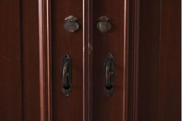 アンティーク家具　上手物!　楠(クスノキ)材　大正ロマンな衣装盆付き和タンス(衣装箪笥、チェスト、着物箪笥、収納箪笥)(R-037287)