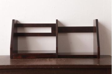 中古　民芸家具　幅の調整可能!　シンプルで便利な本立て(ブックスタンド)(R-037289)