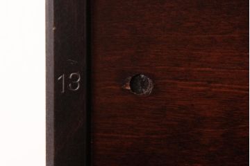 中古　民芸家具　幅の調整可能!　シンプルで便利な本立て(ブックスタンド)(R-037289)